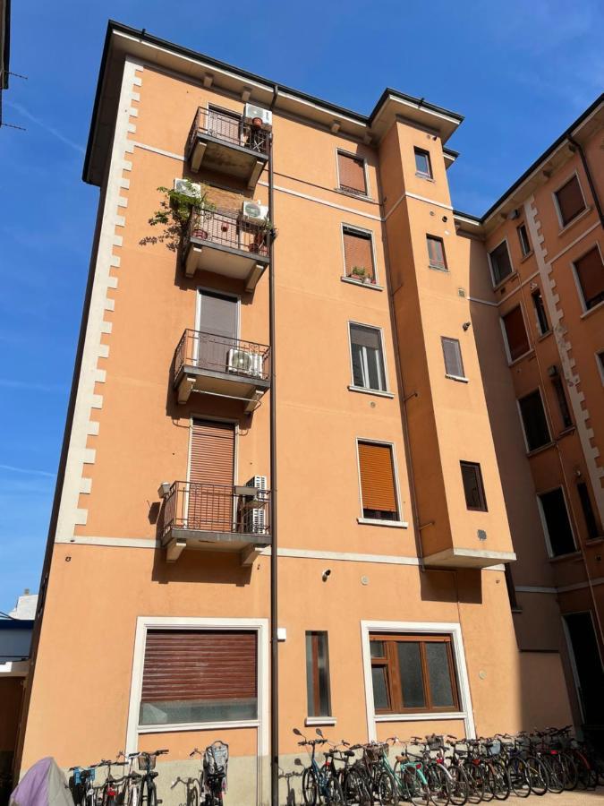 Duomo In 8 Stops Suite Deluxe Loft Milão Exterior foto